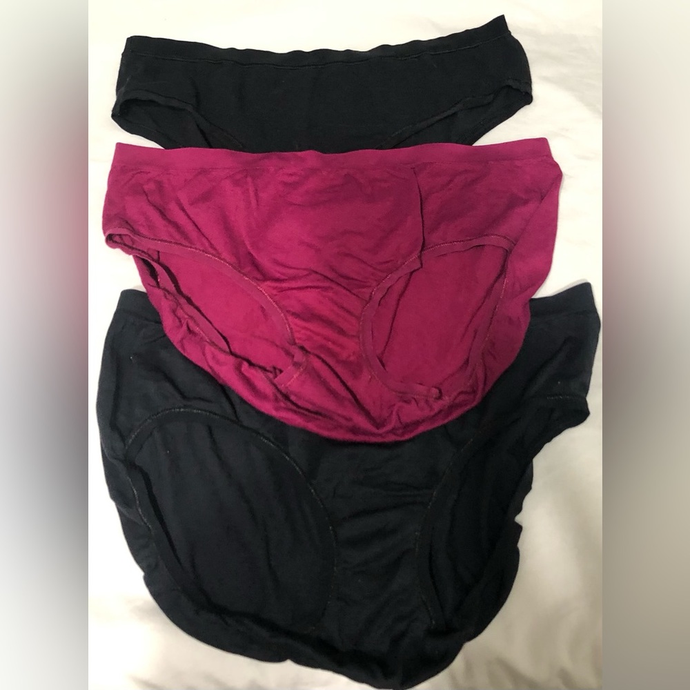 3PK panties  Old Navy Fruit of The Loom soft purple black. M